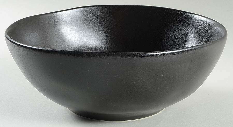Casual Luxe Onyx 10" Round Serving Bowl by Lenox-1