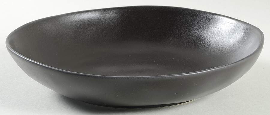Casual Luxe Onyx 9" Soup/Pasta Bowl by Lenox-1