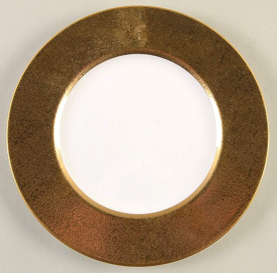Gold Dust Accent Luncheon Plate by Lenox-1