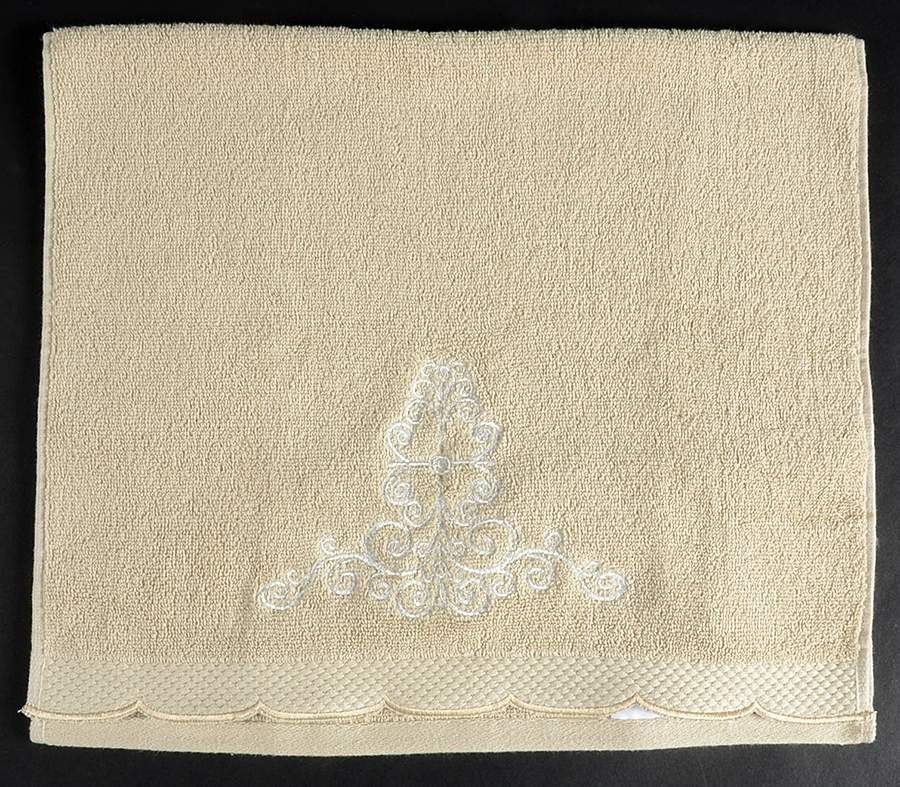 French Perle White Cloth Hand Towel by Lenox-1