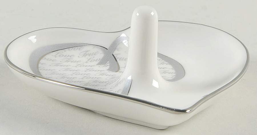 True Love Ring Holder by Lenox-1