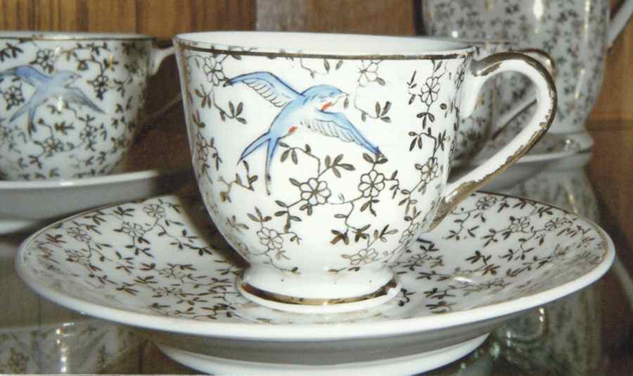 LKY5 Footed Demitasse Cup & Saucer Set by Lucky China-1