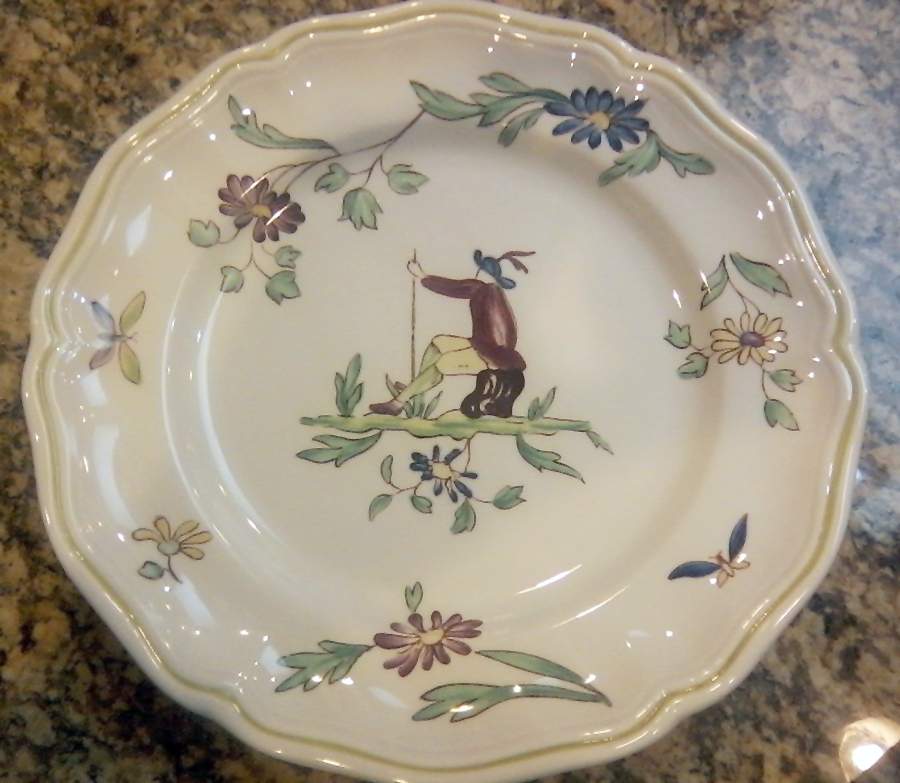 LON21 Salad Plate by Longchamp-1
