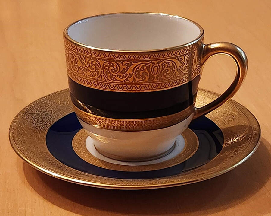 V15b Footed Demitasse Cup & Saucer Set by Lenox-1