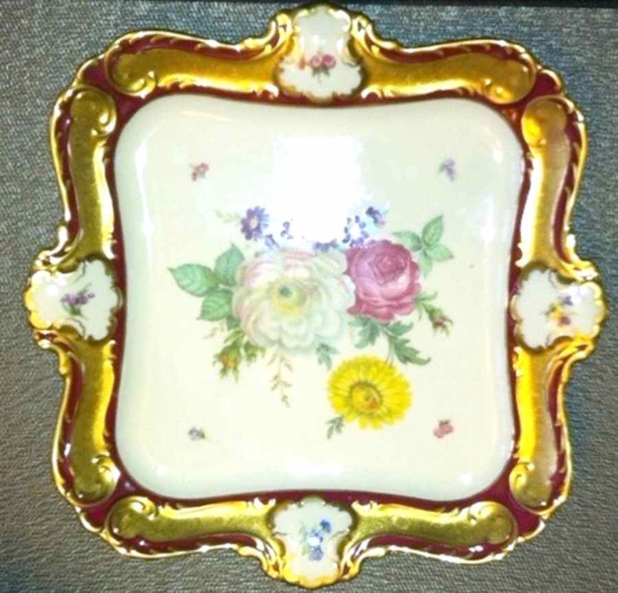 1034-33 Square Handled Cake Plate by Lindner-1