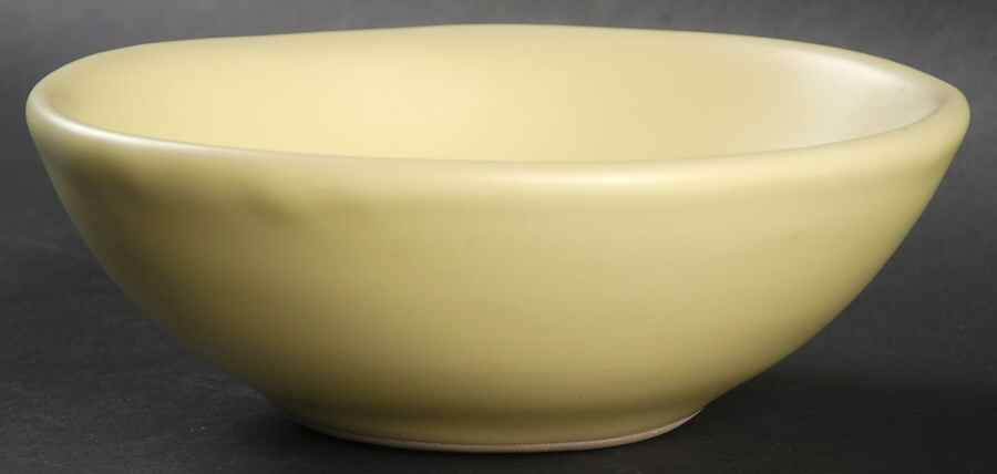 Butter 5" Berry Bowl by Luna Garcia-1