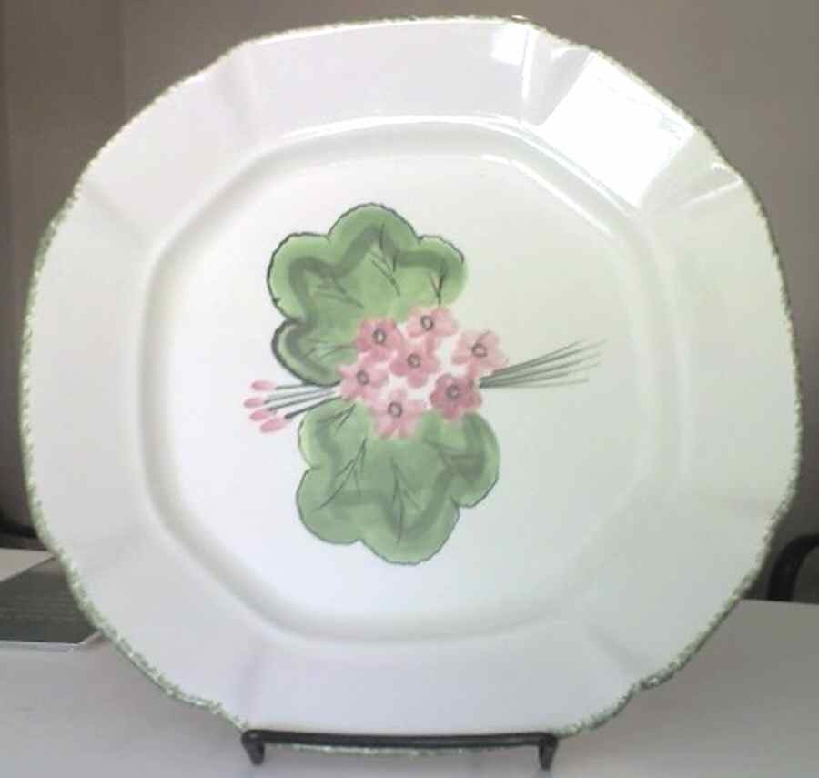 Geranium Dinner Plate by Los Angeles-1