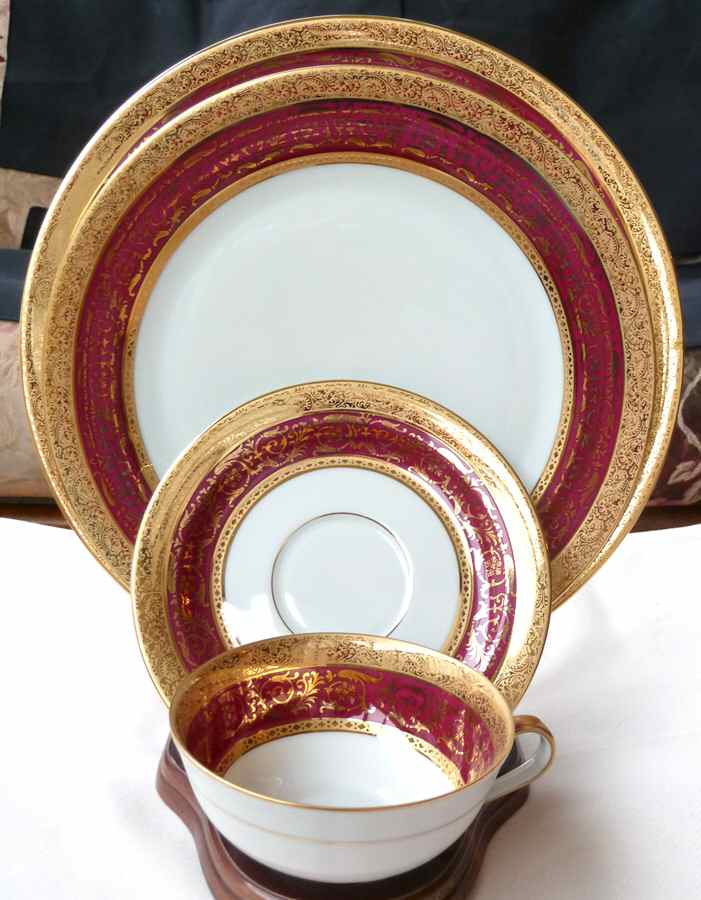 LIM531 Salad Plate by Limoges-French-1
