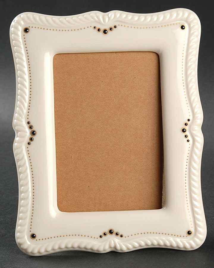 Courtier Frame Holds 3 1/2" X 5" by Lenox-1