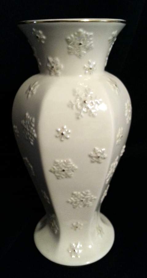 Winter Splendor 7" Bud Vase by Lenox-1