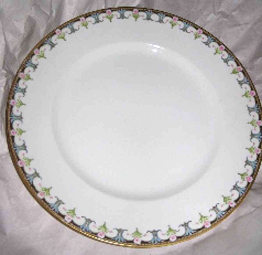 LAT122 Dinner Plate by Latrille-1