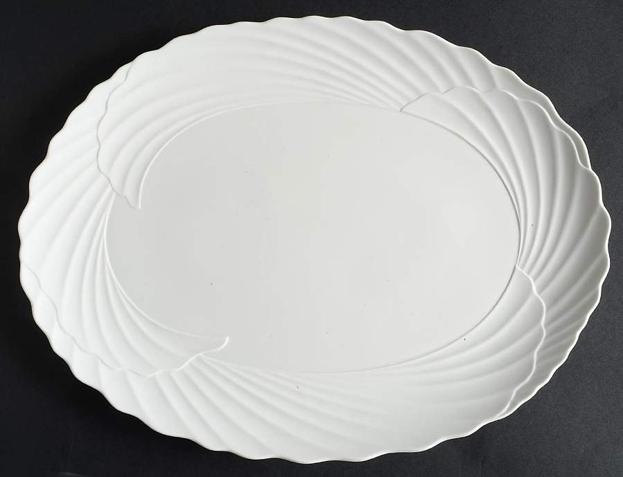 Pleated Swirl 16" Oval Serving Platter by Lenox-1