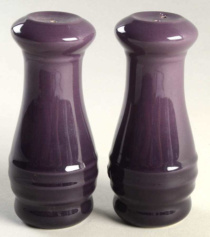Cassis Salt & Pepper Set by Le Creuset-1