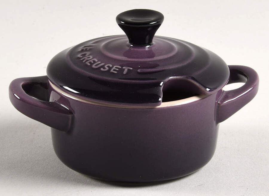 Cassis Condiment Pot & Lid by Le Creuset-1