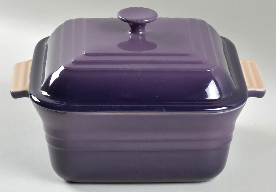 Cassis 3 Quart Square Casserole with Ceramic Lid by Le Creuset-1
