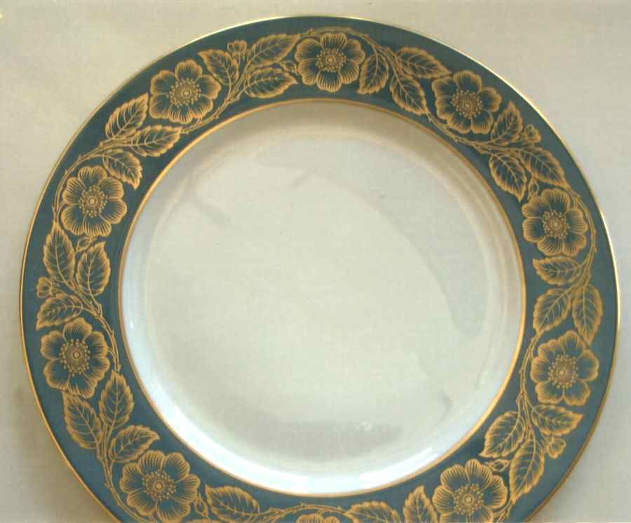 X402 Green Dinner Plate by Lenox-1
