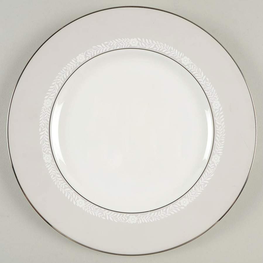 Sheer Grace Accent Luncheon Plate by Lenox-1