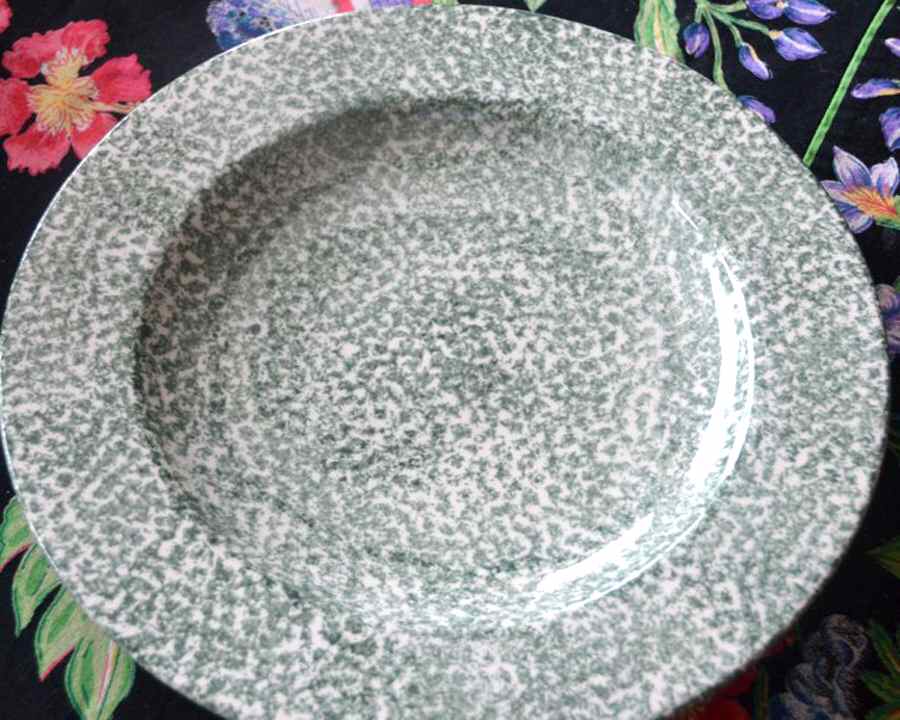 Green Stipple Dinner Plate by Laurie Gates-1
