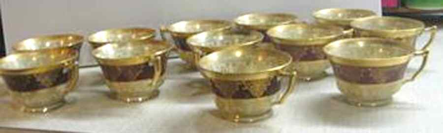 LP36 Footed Cup by La Petite China-1