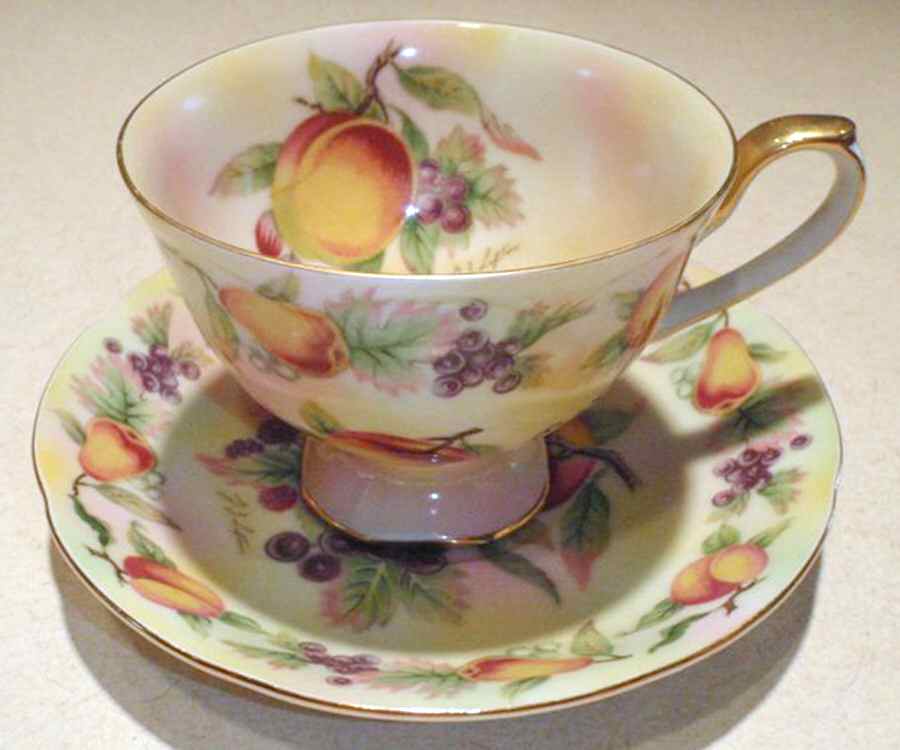 LEF99 Footed Cup & Saucer Set by Lefton-1
