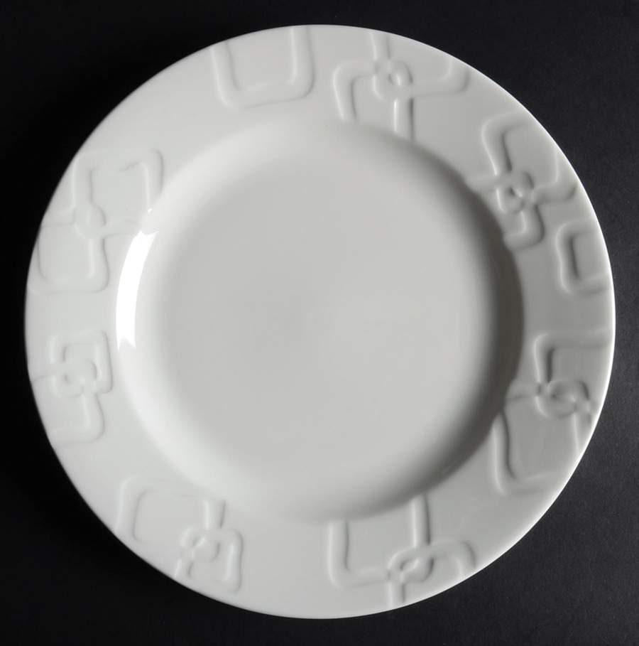 Vibe Links Dinner Plate by Lenox-1