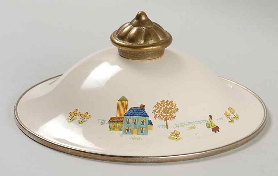 Country Design Collection Lid for 1.5 Qt Metal Covered Saucepan by Lincoware-1