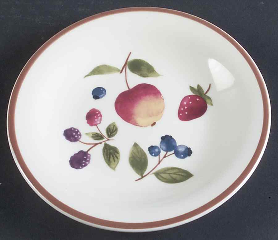 Berry Salad Plate by Longaberger-1