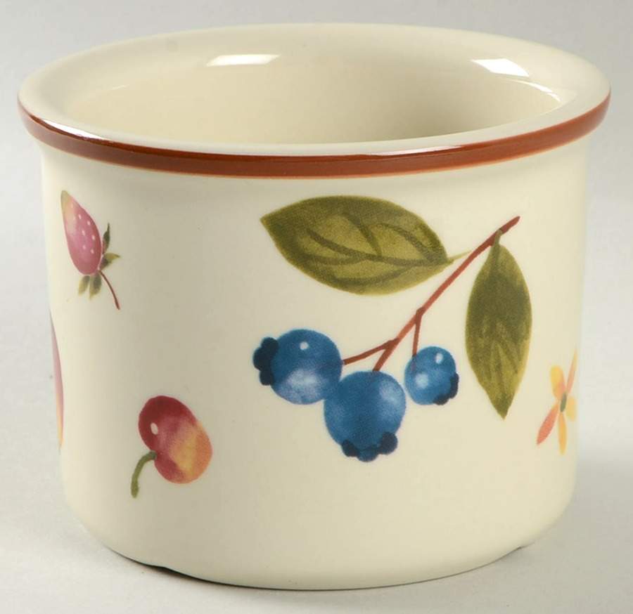 Berry 1 Pint Crock by Longaberger-1