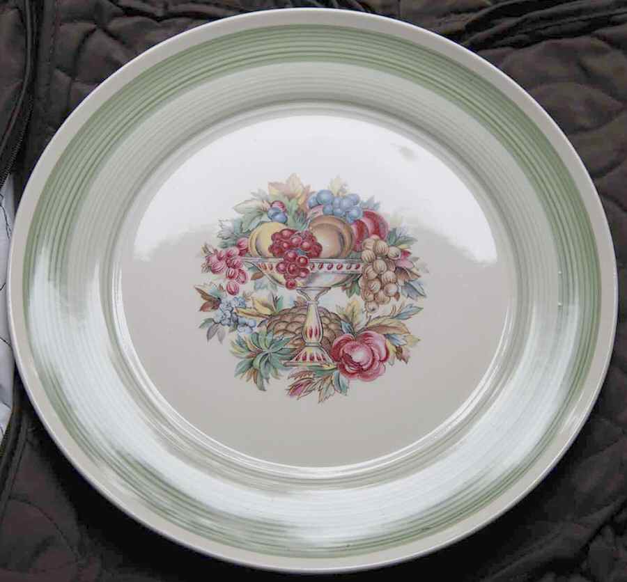 Victoria Green Dinner Plate by Limoges-American-1