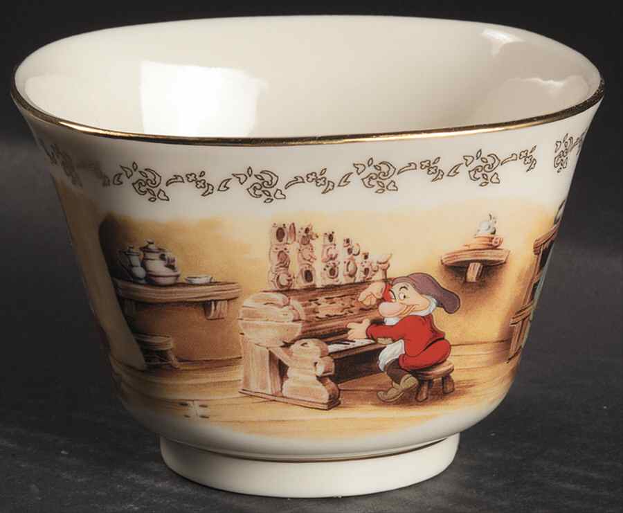 Snow White Treat Bowl by Lenox-1