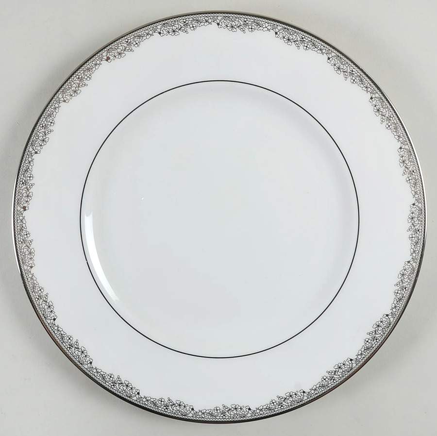 Bloomfield Dinner Plate by Lenox-1
