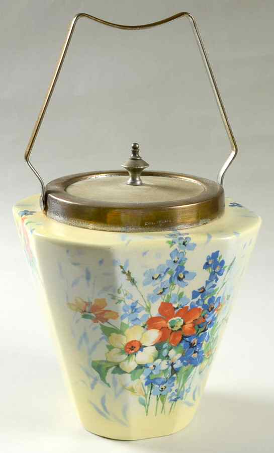 LCS8 Biscuit Barrel & Lid by Lancaster & Sons-1