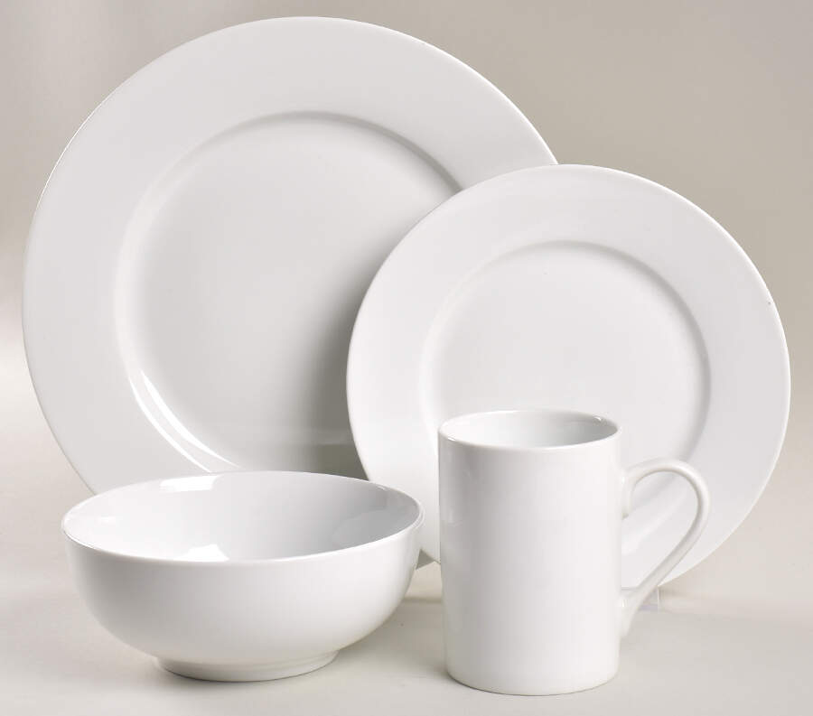 Club Porcelain 4 Piece Place Setting by Ralph Lauren China-1