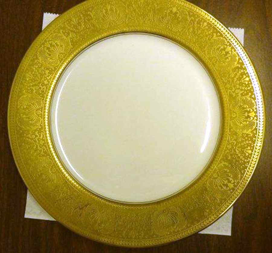 LIM608 Dinner Plate by Limoges-French-1