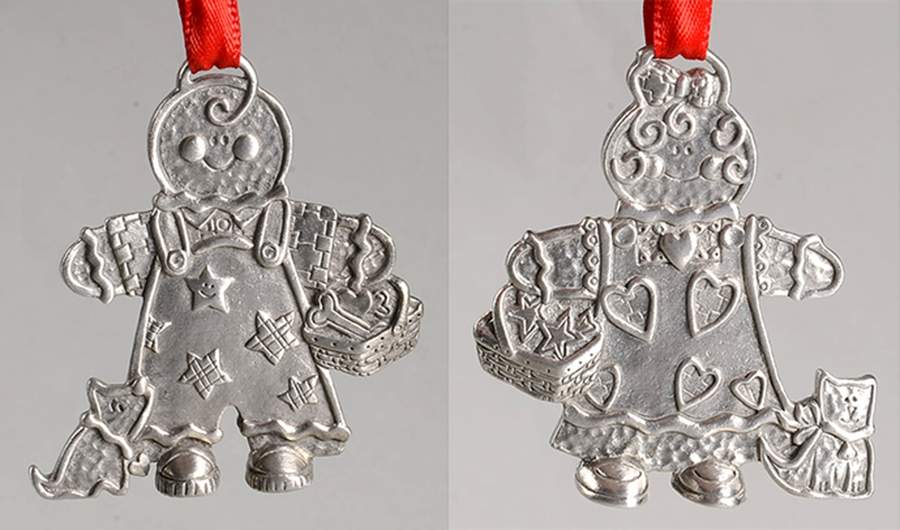 Roger & Ginger Ornament (Set of 2 Motifs) by Longaberger-1