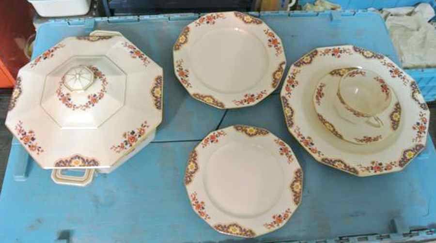 LNT376 Dinner Plate by Lanternier-1