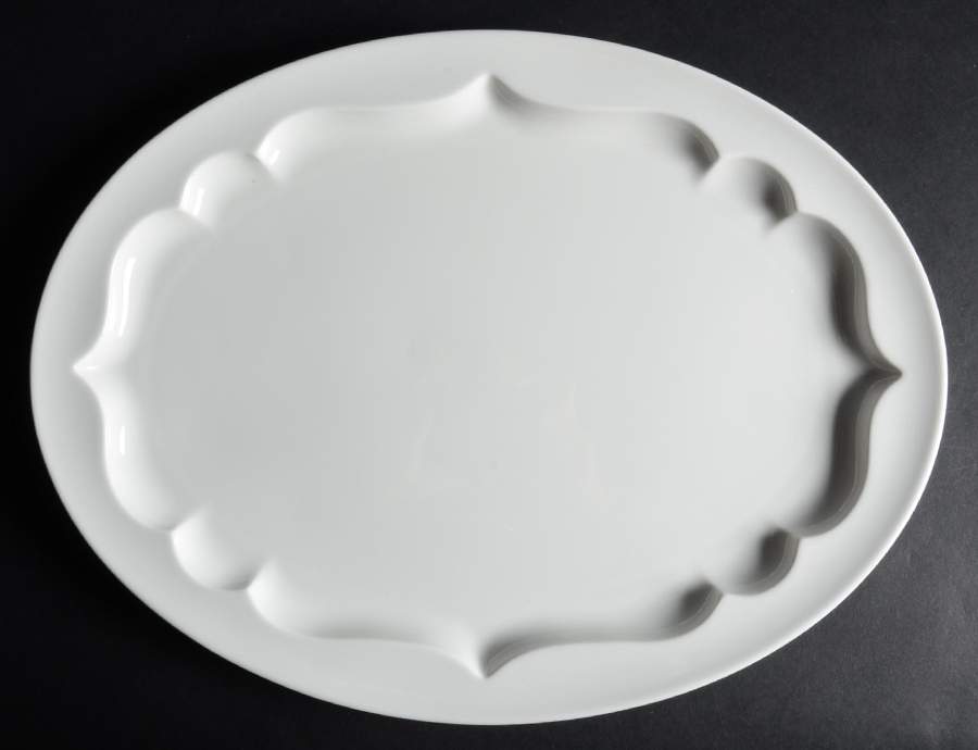 Regency Silhouette 16" Oval Serving Platter by Lenox-1