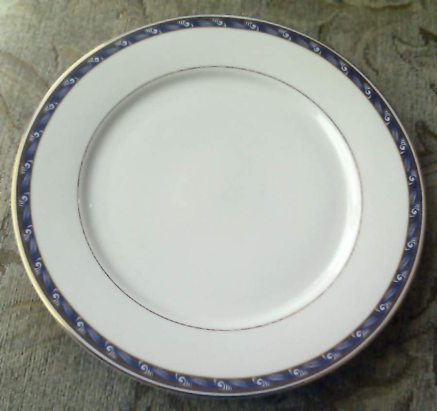 Bolero Dinner Plate by Lynn's China-1