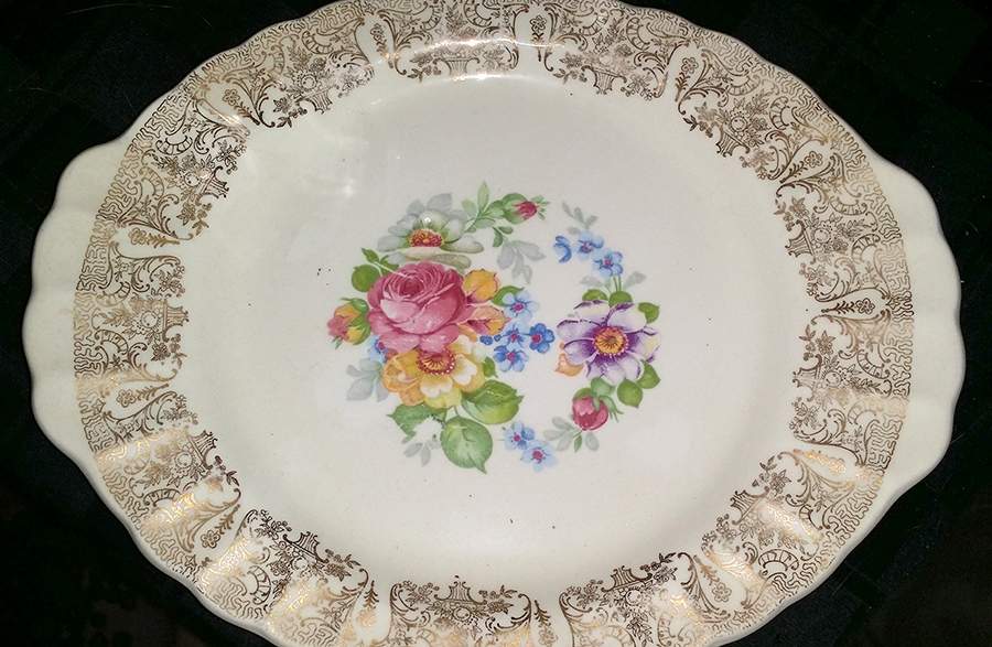 LIA151 11" Oval Serving Platter by Limoges-American-1