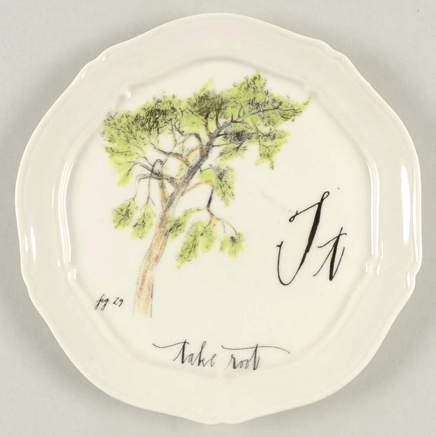 Calligrapher Canape Plate by Linea Carta-1