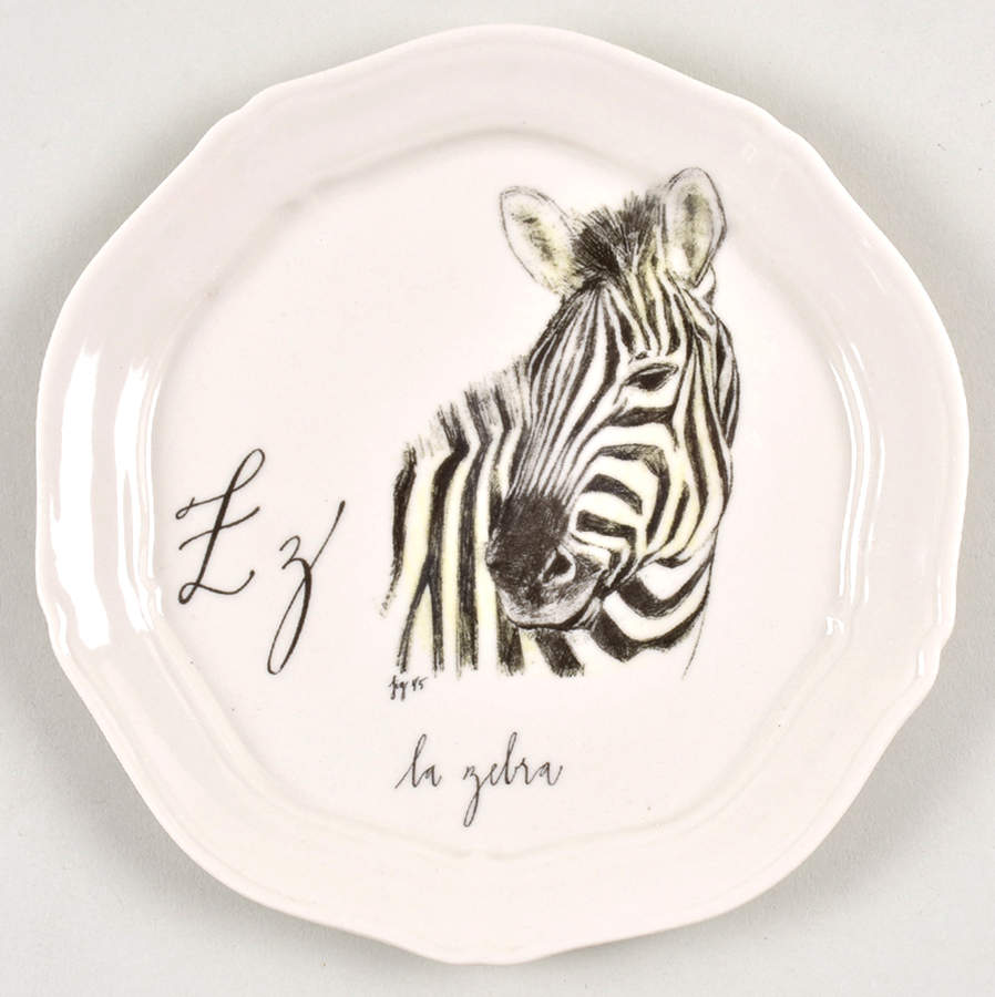 Calligrapher Canape Plate by Linea Carta-1