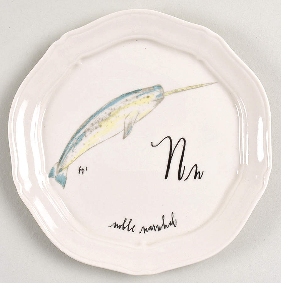 Calligrapher Canape Plate by Linea Carta-1