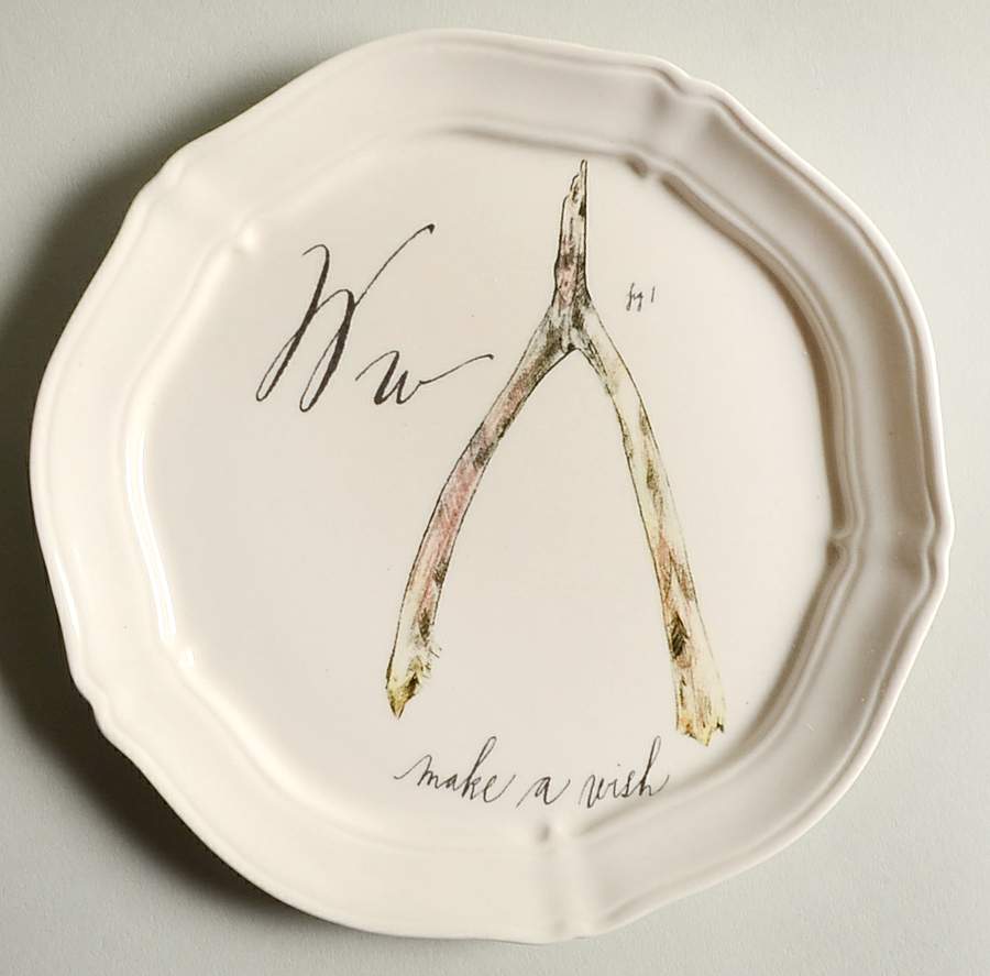 Calligrapher Canape Plate by Linea Carta-1
