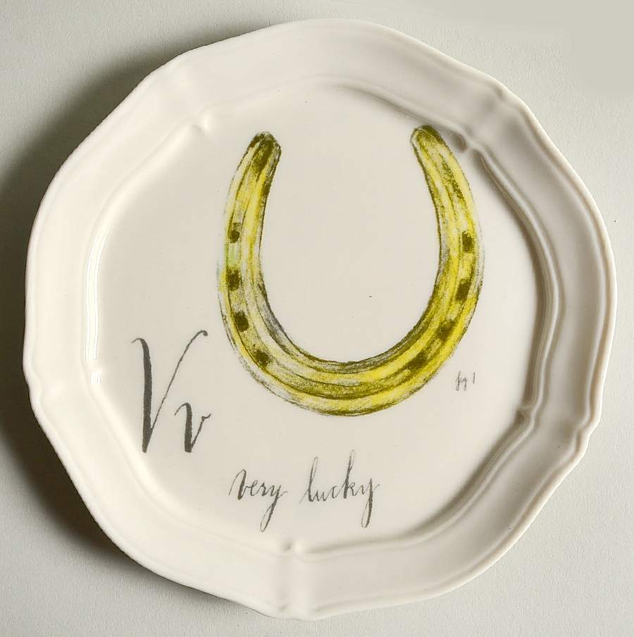 Calligrapher Canape Plate by Linea Carta-1