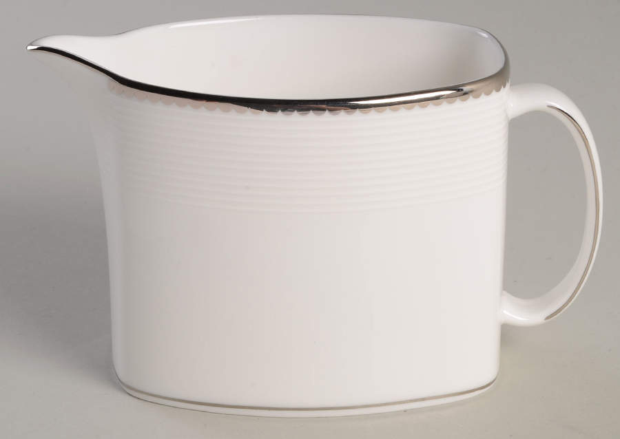 Sugar Pointe Creamer by Lenox-1