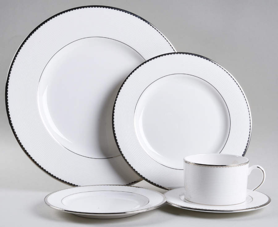 Sugar Pointe 5 Piece Place Setting by Lenox-1