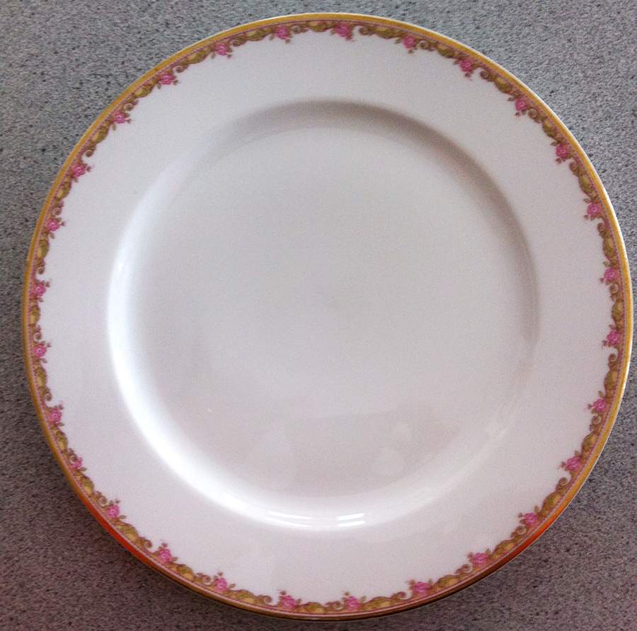 LAT132 Dinner Plate by Latrille-1