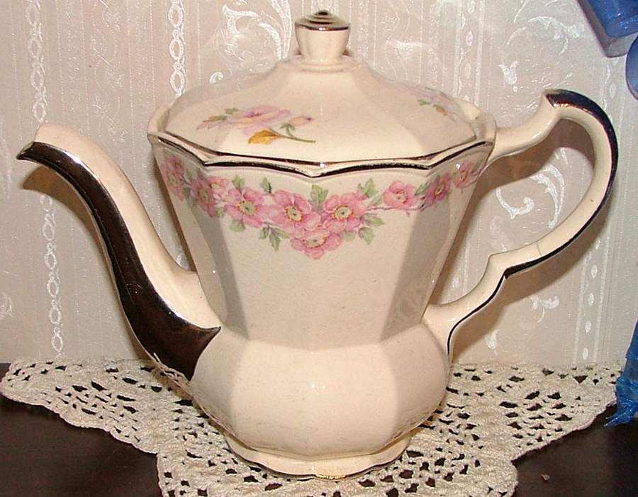 Blossom Coffee Pot & Lid by Limoges-American-1