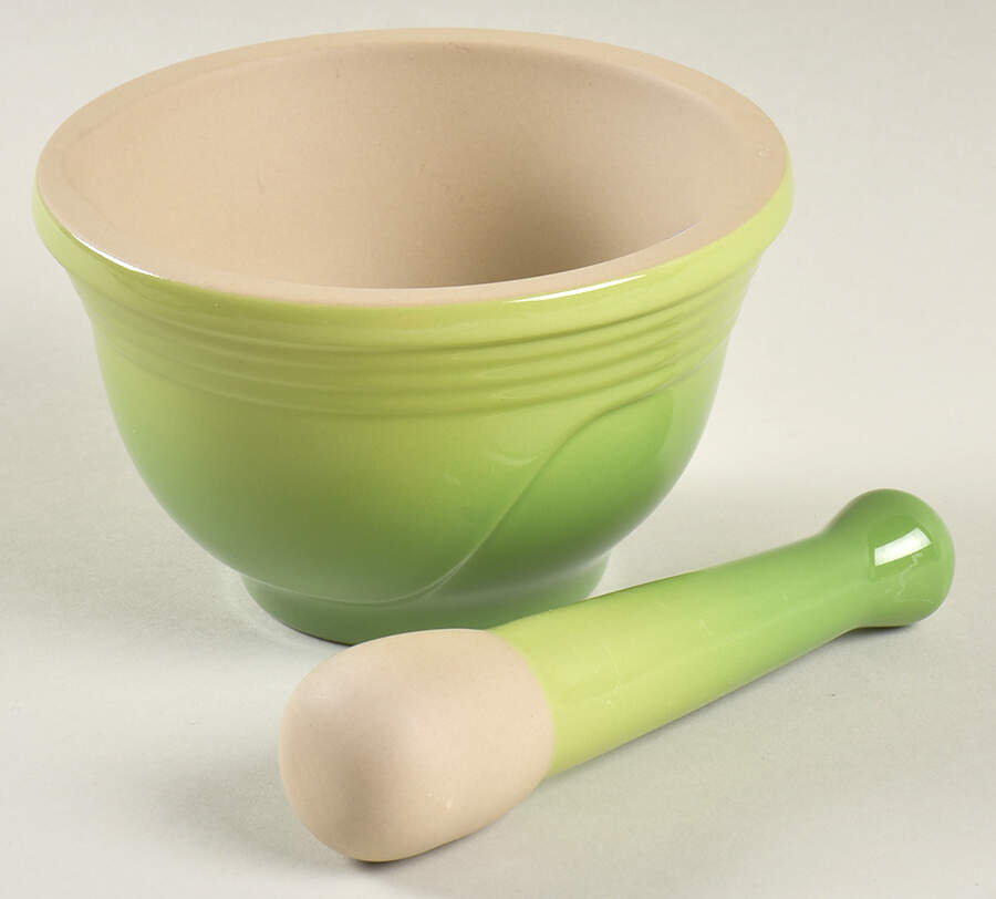 Palm Pestle and Mortar by Le Creuset-1