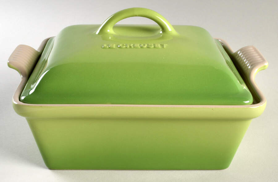 Palm 2.5 Quart Square Casserole with Ceramic Lid by Le Creuset-1